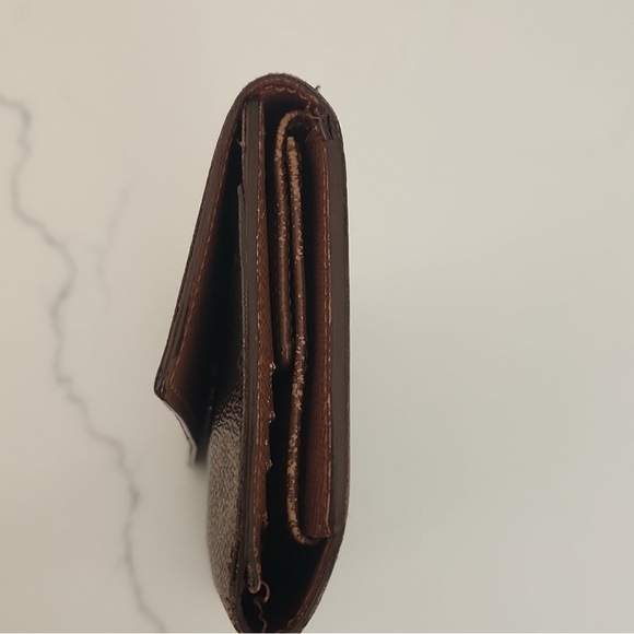Louis Vuitton Sarah Classic Monogram Brown Wallet - Picture 12 of 12